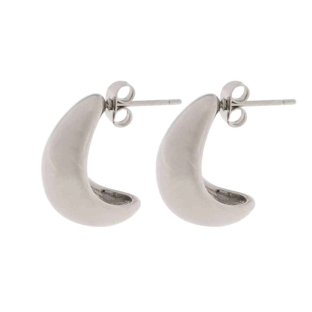 Beaux - Classic Chunky Stud Earrings Silver  | Timi of Sweden