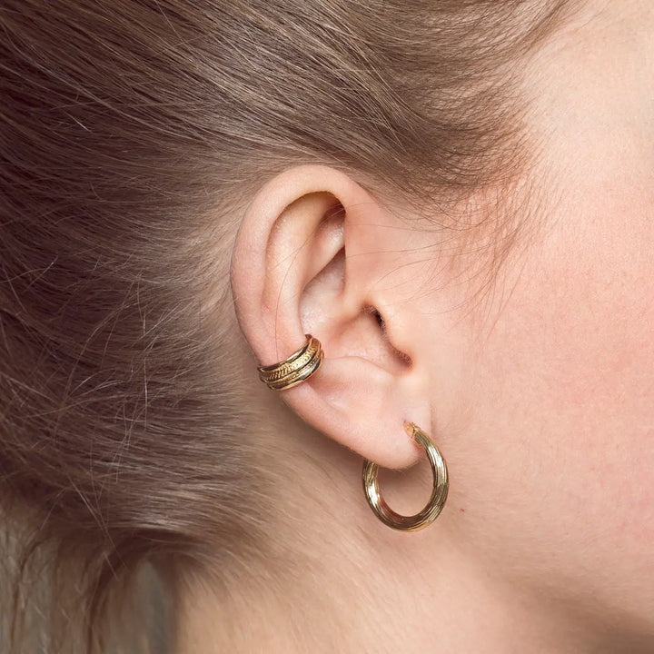 Bold ear Cuff