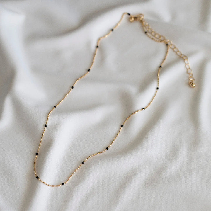 Bead Necklace Minimalistic - Gold and Black